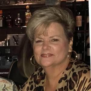 Meet your Posher, Laurie